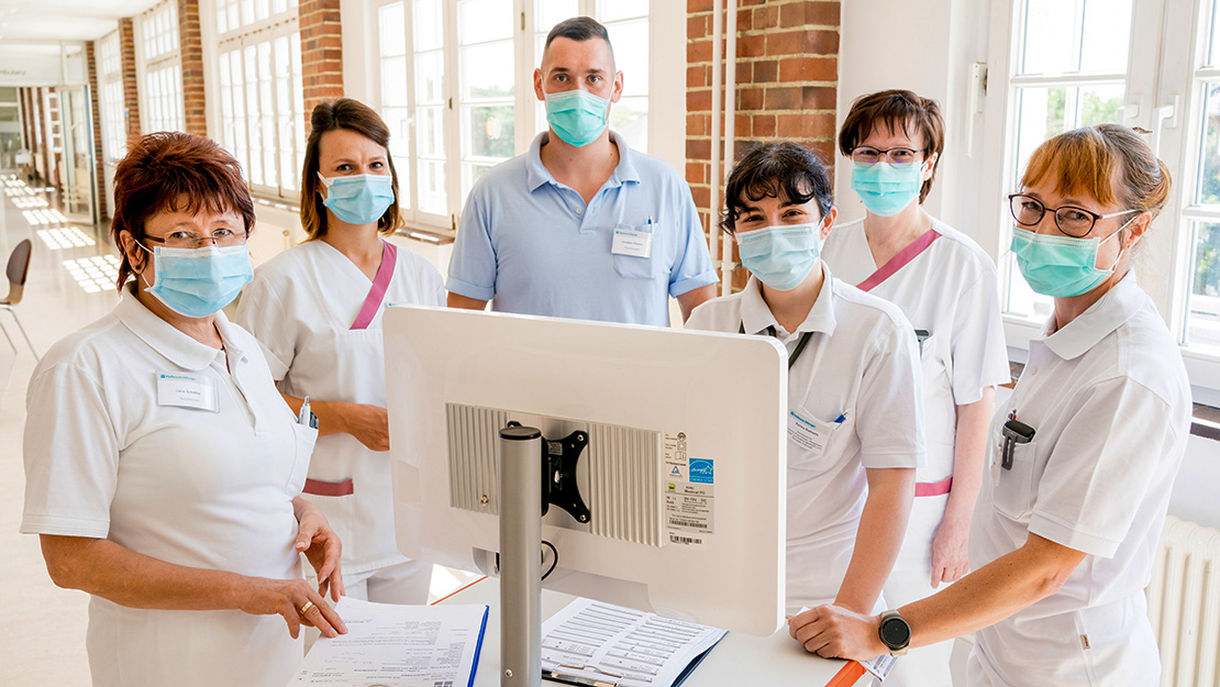 Pflegefachkräfte und Ärzte der Lungenklinik Lostau